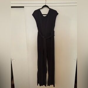 Free People Jumpsuit fits up to 18/20